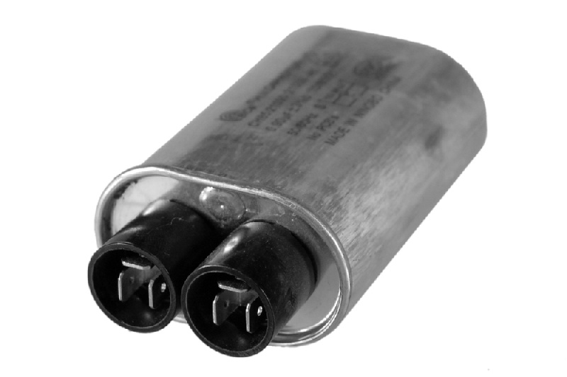 CONDENSATORE MICROONDE 0,90 MF